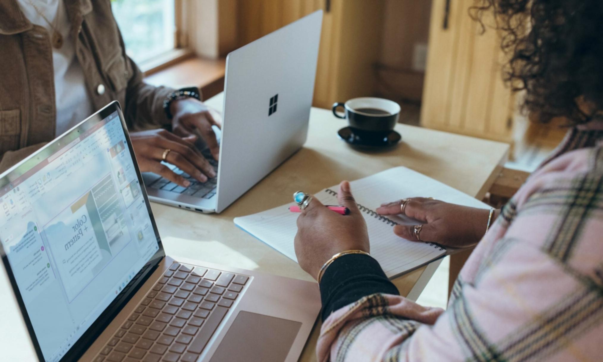 Vista de las instalaciones de Caeroluntriva en el Polígono Industrial Carrús